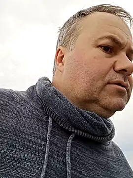 Snapshot of Pourleplasirs chatting on November 2025 11:36:02 AM Pourleplasirs online show from November 2025 11:36:02 AM