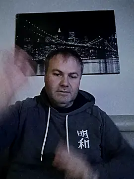 Pourleplasirs online show from December 2025 10:43:02 PM