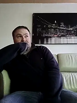 Snapshot of Pourleplasirs chatting on March 2025 05:27:02 PM Pourleplasirs online show from March 2025 05:27:02 PM