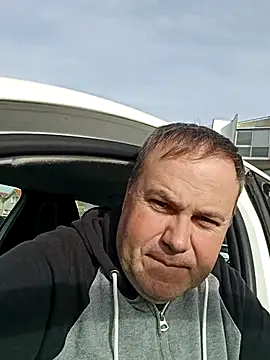 Snapshot of Pourleplasirs chatting on November 2025 01:04:02 PM Pourleplasirs online show from November 2025 01:04:02 PM