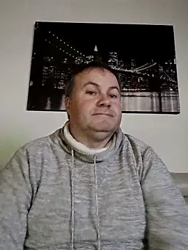 Pourleplasirs online show from December 2025 10:24:01 PM