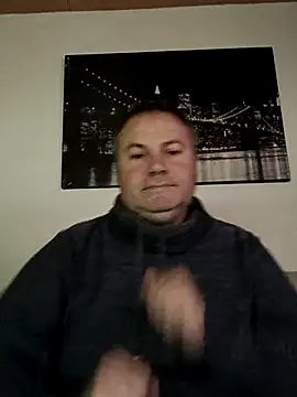 Pourleplasirs online show from November 2025 10:10:01 PM