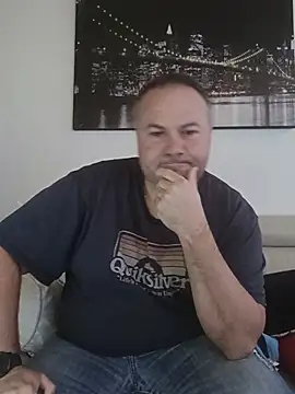 Snapshot of Pourleplasirs chatting on June 2026 02:33:01 PM Pourleplasirs online show from June 2026 02:33:01 PM