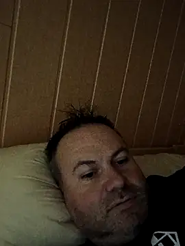 Snapshot of Pourleplasirs chatting on November 2025 05:16:02 PM Pourleplasirs online show from November 2025 05:16:02 PM