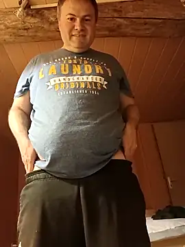 Snapshot of Pourleplasirs chatting on March 2025 12:11:02 AM Pourleplasirs online show from March 2025 12:11:02 AM