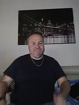 Snapshot of Pourleplasirs chatting on June 2026 01:16:02 PM Pourleplasirs online show from June 2026 01:16:02 PM