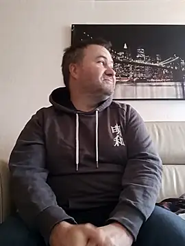 Snapshot of Pourleplasirs chatting on February 2025 12:38:01 PM Pourleplasirs online show from February 2025 12:38:01 PM