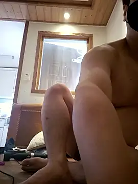 Snapshot of Tyyyggjju chatting on November 2025 02:26:01 AM Tyyyggjju online show from November 2025 02:26:01 AM