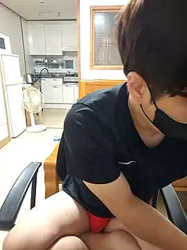 Snapshot of Tyyyggjju chatting on October 2025 04:51:01 PM Tyyyggjju online show from October 2025 04:51:01 PM