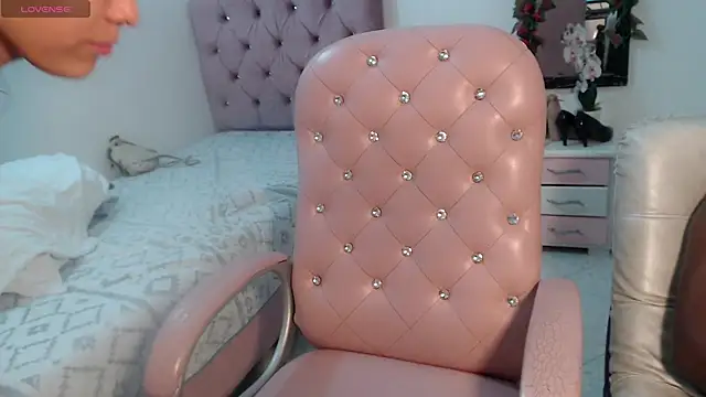 Snapshot of lilo_stich69_ chatting on March 2025 10:02:02 PM lilo stich69 online show from March 2025 10:02:02 PM