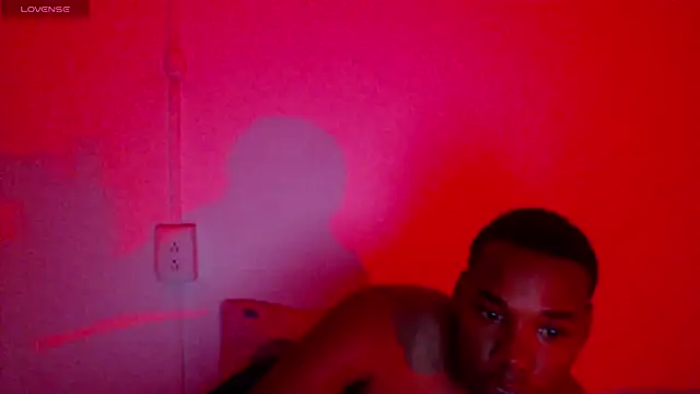 Snapshot of lilo_stich69_ chatting on February 2025 06:58:01 PM lilo stich69 online show from February 2025 06:58:01 PM