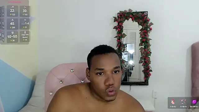 Snapshot of lilo_stich69_ chatting on February 2025 06:15:02 PM lilo stich69 online show from February 2025 06:15:02 PM