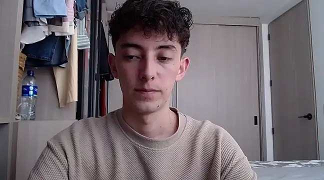 miketwink online show from March 2025 05:18:01 PM