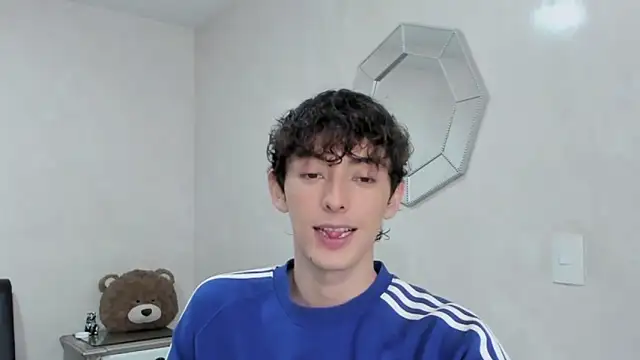 miketwink online show from February 2026 02:21:01 AM