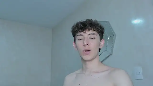 miketwink online show from November 2025 10:02:02 PM