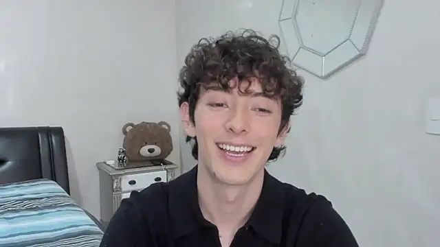 miketwink online show from February 2026 02:53:01 AM