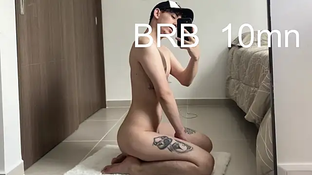 miketwink online show from September 2025 10:50:01 PM