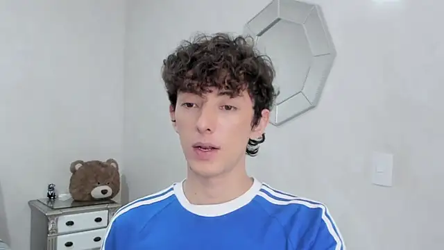 miketwink online show from February 2026 08:52:02 PM