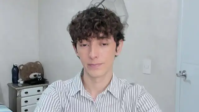 miketwink online show from February 2026 12:51:02 AM