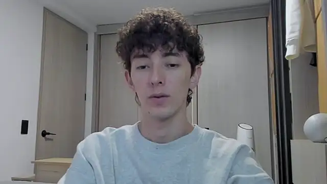 miketwink online show from September 2025 10:27:02 PM