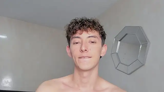 miketwink online show from November 2025 10:02:01 PM