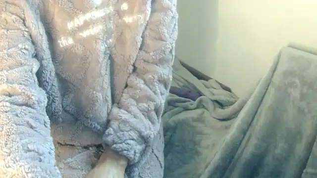 kinkyprincesskyrra online show from February 2026 08:47:02 AM