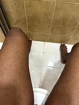 jhonnes  online show from September 2025 11:49:02 AM