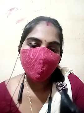Snapshot of Tamil_roja17 chatting on October 2025 05:03:02 PM Tamil roja17 online show from October 2025 05:03:02 PM