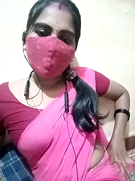 Snapshot of Tamil_roja17 chatting on October 2025 05:25:03 PM Tamil roja17 online show from October 2025 05:25:03 PM