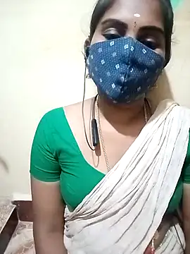 Snapshot of Tamil_roja17 chatting on September 2025 07:17:02 PM Tamil roja17 online show from September 2025 07:17:02 PM