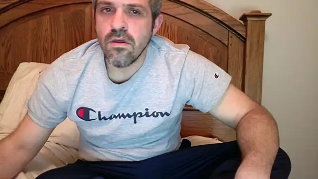 Troyt87 online show from February 2026 05:49:01 AM