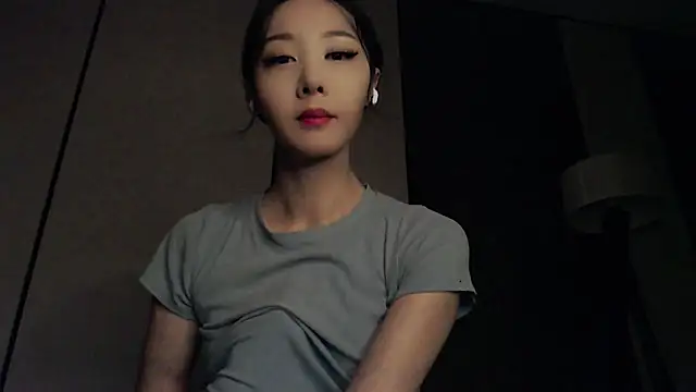 Fudzik0 online show from February 2026 03:40:02 AM