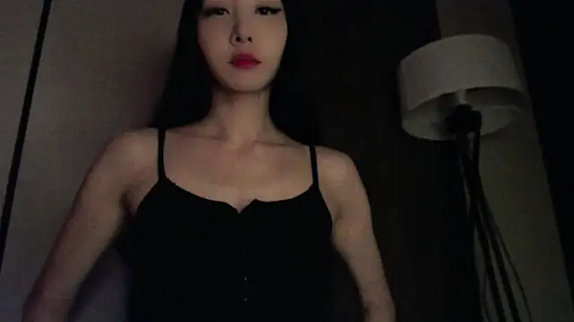 Fudzik0 online show from March 2026 05:31:02 AM