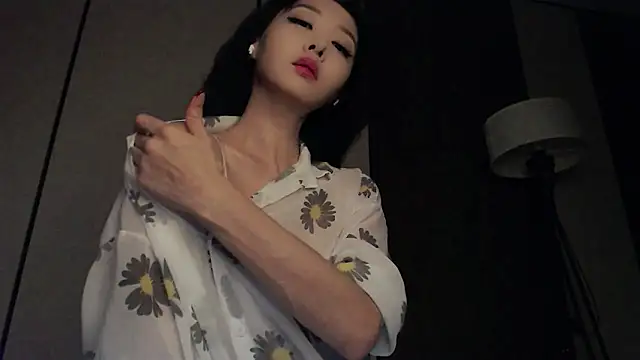 Fudzik0 online show from February 2026 03:28:01 AM