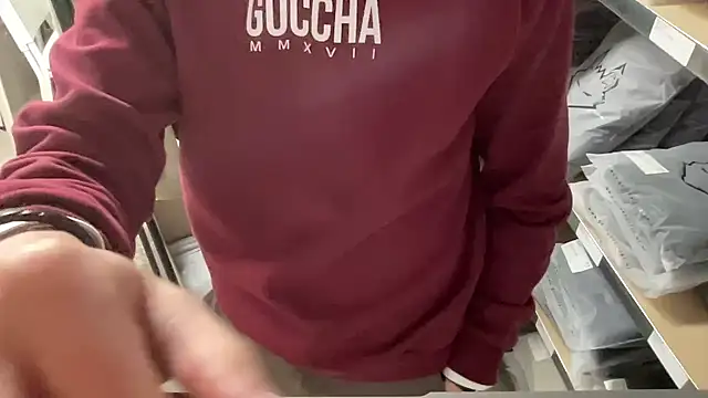 bullyboyy online show from November 2025 07:36:02 PM