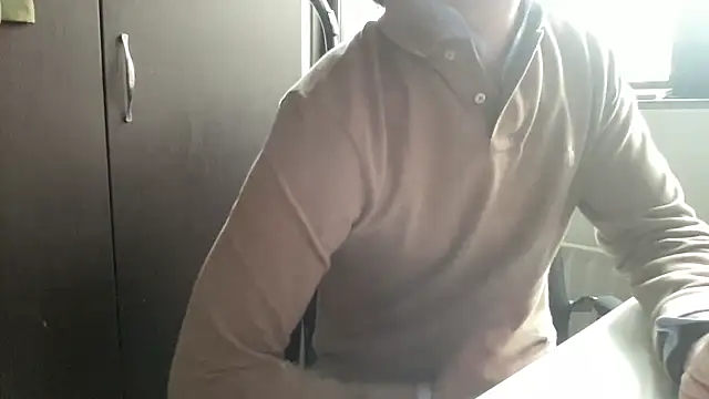 bullyboyy online show from October 2025 08:33:02 AM