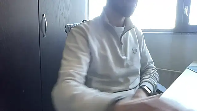 Snapshot of bullyboyy chatting on March 2025 12:04:01 PM bullyboyy online show from March 2025 12:04:01 PM