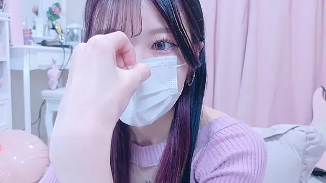 Megu-mimi online show from November 2025 10:41:02 AM