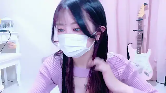 Megu-mimi online show from October 2025 04:19:01 PM