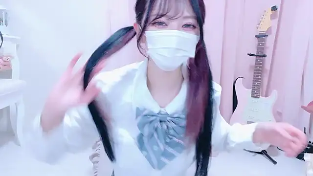 Megu-mimi online show from October 2025 04:51:02 PM