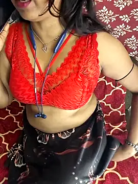 Cute Jiyaa online show from February 2026 12:49:01 PM