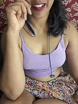 Cute Jiyaa online show from June 2026 06:39:01 PM