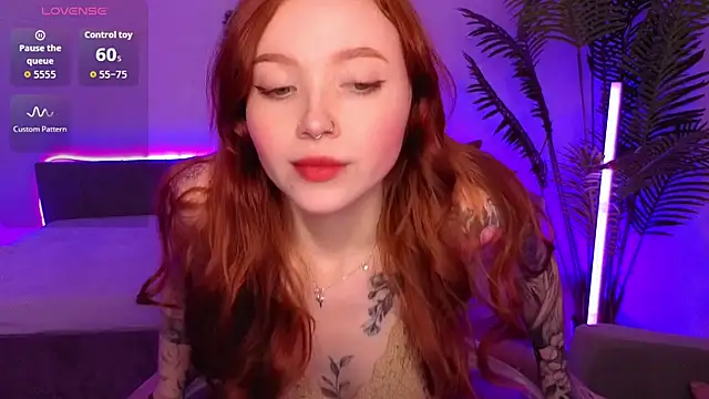 Maya Light online show from December 2025 01:41:02 AM