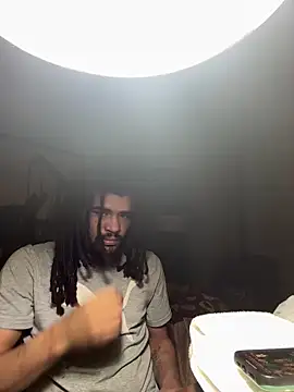 Snapshot of B3-Dindles chatting on March 2025 03:24:01 AM B3-Dindles online show from March 2025 03:24:01 AM