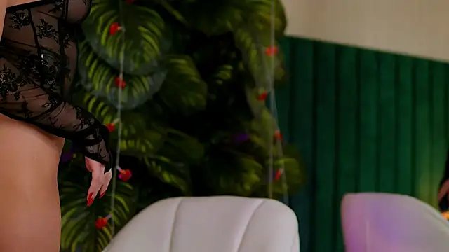 Flirtyy eve online show from November 2025 12:47:02 AM