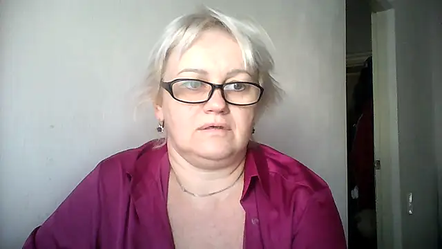 Mayya4321 online show from September 2025 10:18:02 AM