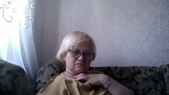Mayya4321 online show from May 2026 11:41:02 AM