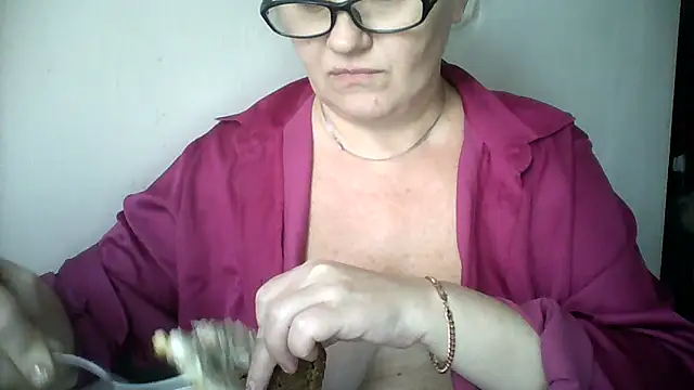 Mayya4321 online show from October 2025 09:43:01 AM
