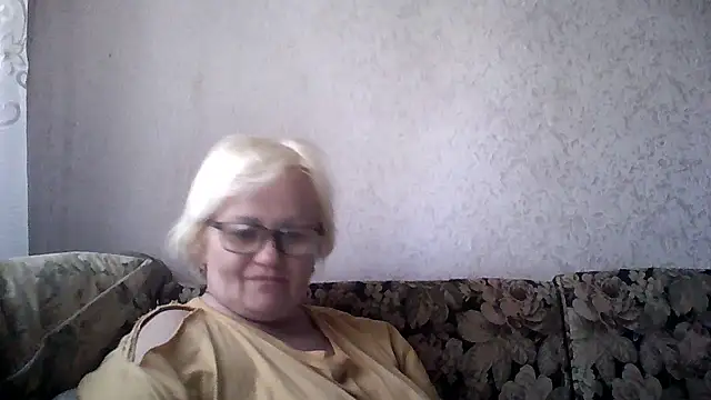 Mayya4321 online show from May 2026 10:44:02 AM