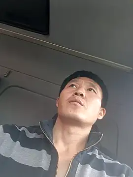 Snapshot of wadmma chatting on October 2025 09:21:01 AM wadmma online show from October 2025 09:21:01 AM